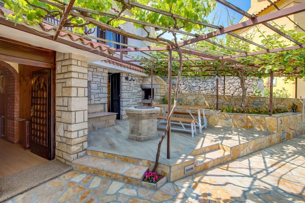 House Obrs Villa Mošćenička Draga Exteriör bild