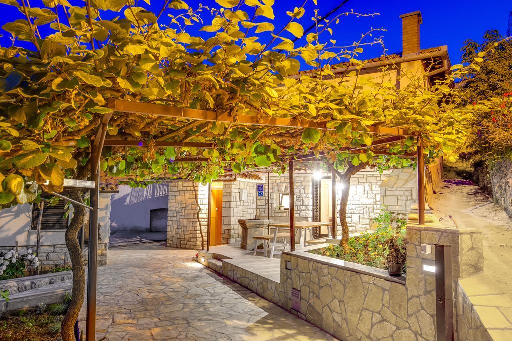 House Obrs Villa Mošćenička Draga Exteriör bild